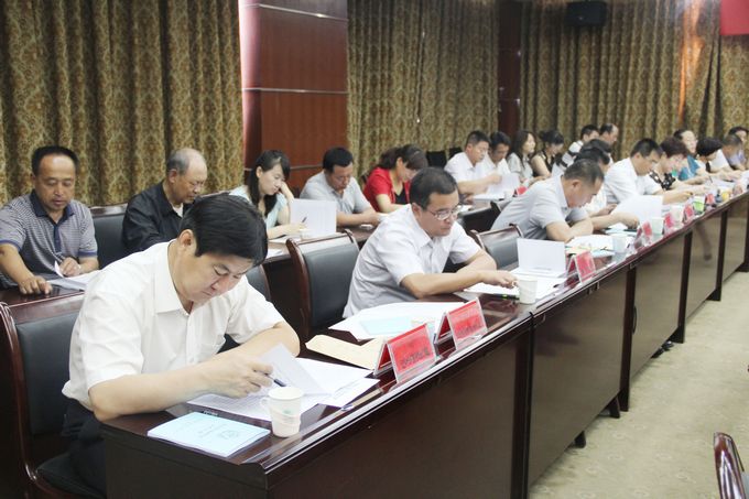 ��ԭ��ʮ�����˴�ί����Ĵλ����� ȫ��ʳƷ����������ȫר��ѯ�ʻ�����Ƭ