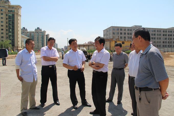 ���˴�ί�����μ����Ӳ�ȫ���ص���Ŀ���̽������