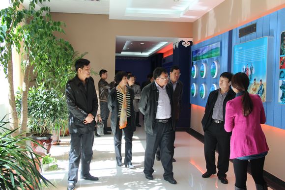 ���˴�ί����֯��ľ�򡢽ֵ��˴����˸�������������ѧϰ����