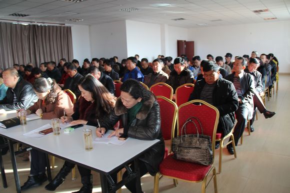 ���˴�ί��ٰ��С������������˴������ѵ��