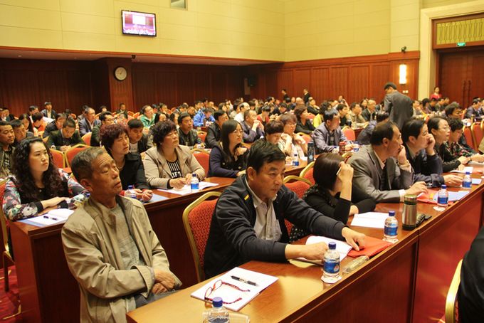 ���˴�ί��ٰ�2015���һ�ڴ�����ѵ��