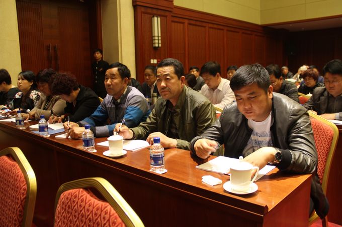 ���˴�ί��ٰ�2015���һ�ڴ�����ѵ��