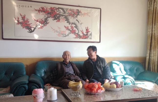 �����ǵĽ���•���ڡ�ů���߷�ο�ʻ