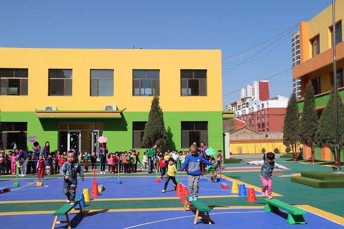 ���˴�ί������������׶�԰������������Ӳ�