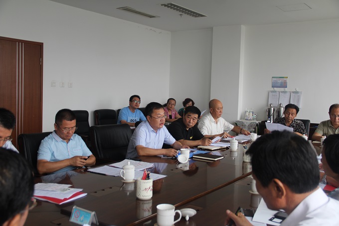 区十六届人大常委会召开第78次主任会议