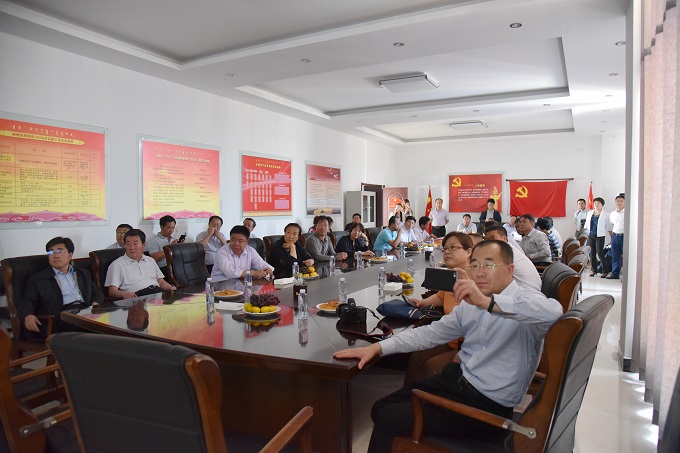 ȫ���˴��ص㹤����Ħ�ƽ���λ���Ա�������ι�