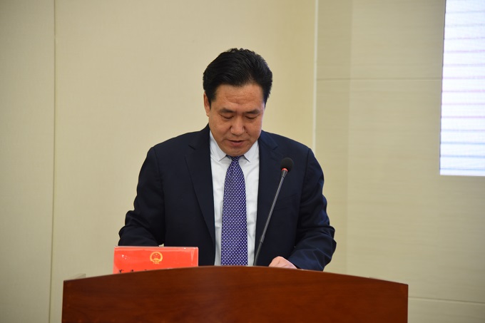 区人大召开十六届人大常委会第三十四次会议