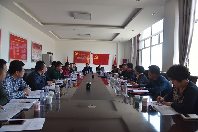 区人大常委会对全区“人大代表之家”建设及活动开展情况进行实地观摩