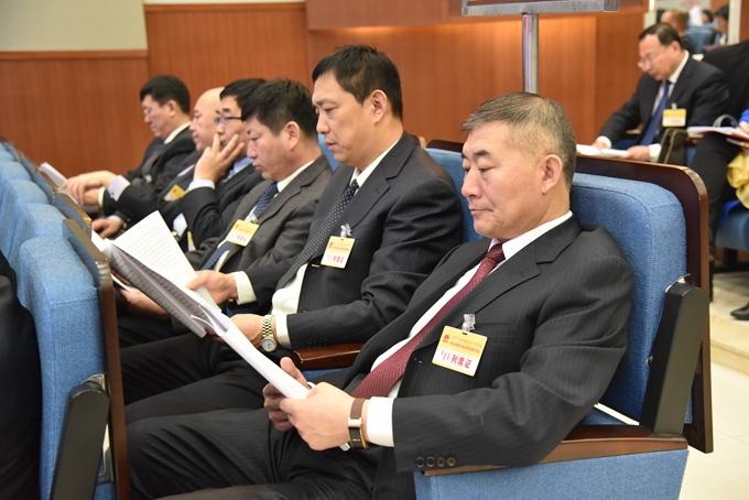 ��ͷ�о�ԭ����ʮ�����������������λ���¡���ٿ�