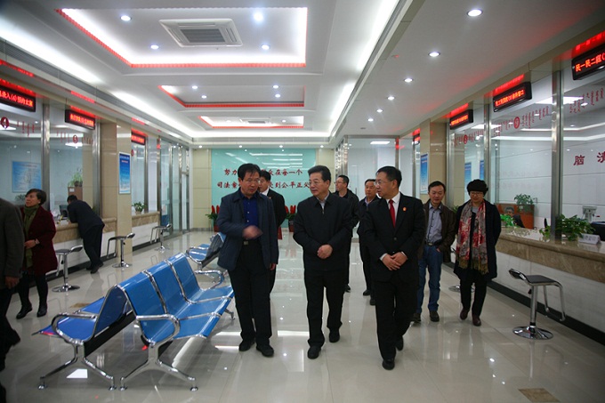 ���˴�ί�����������Ժ�������й���