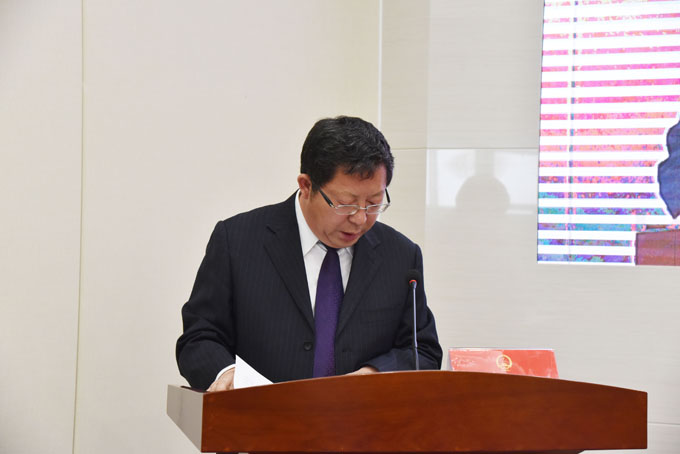 区人大召开十六届人大常委会第三十七次会议