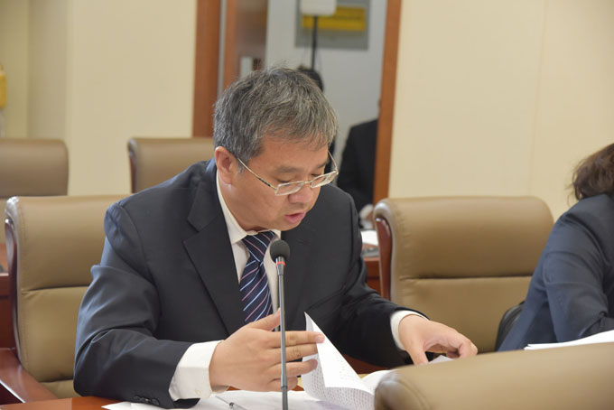 区人大召开十六届人大常委会第三十七次会议