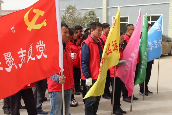 积聚人大正能量 代表服务在路上