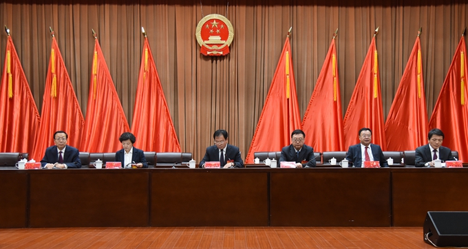 ��ʮ�߽��˴�һ�λ����ٿ�Ԥ������͡����ᡱ�е�