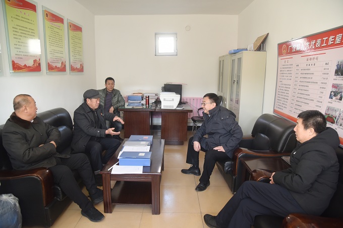 ���˴�ί��������ʯһ�ж�ȫ�����˴����֮�ҡ��������������е���