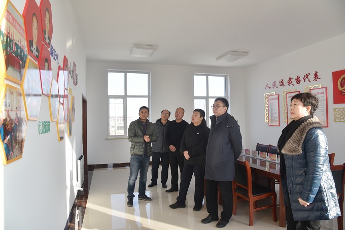 ���˴�ί��������ʯһ�ж�ȫ�����˴����֮�ҡ��������������е���