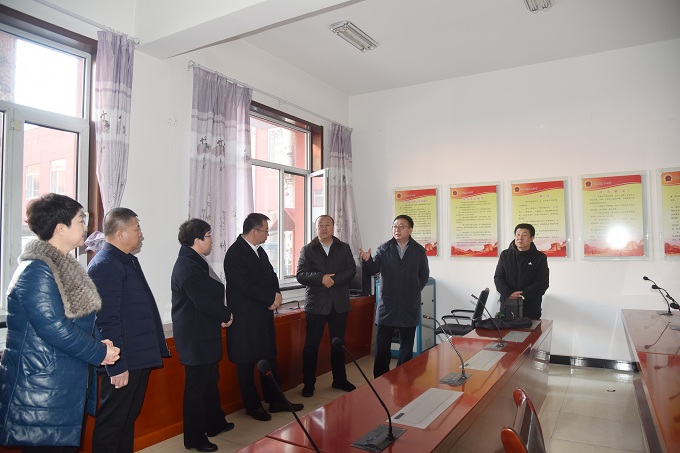 ���˴�ί��������ʯһ�ж�ȫ�����˴����֮�ҡ��������������е���