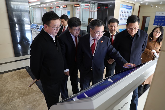 ���˴�ί����з�������Ժ����