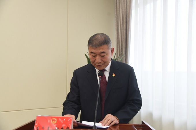 ��ʮ�߽��˴�ί���ٿ������λ���