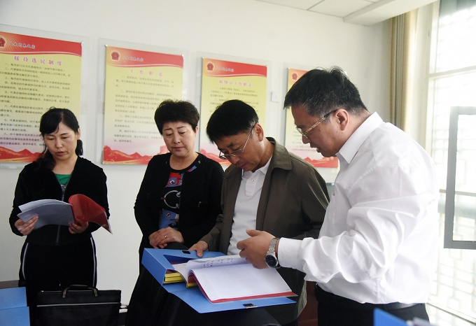 市人大常委会选任联委调研我区代表之家提档升级工作